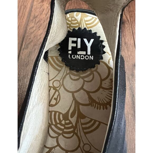 FLY LONDON Yala Black Leather Peep Toe Wedge Ankle Strap Sandals Shoes Sz 39 - Picture 8 of 11